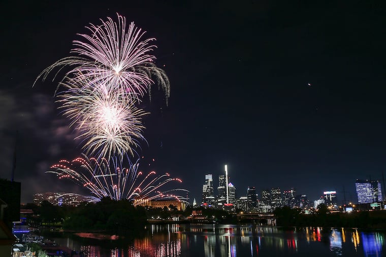 Wawa Welcome America Fireworks Spectacular over the Art Museum and the Philadelphia Skyline, Monday,  July 4, 2022
